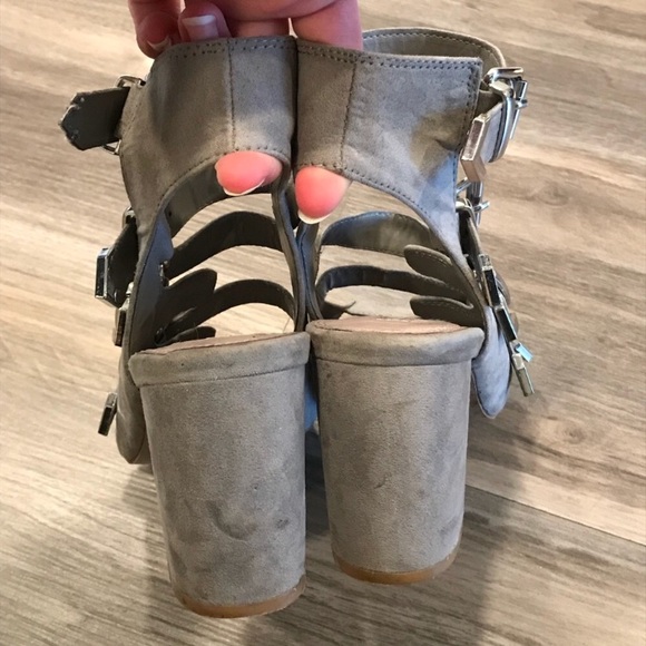 Topshop Cream Buckled Heeled Booties Size 8 - Picture 5 of 8